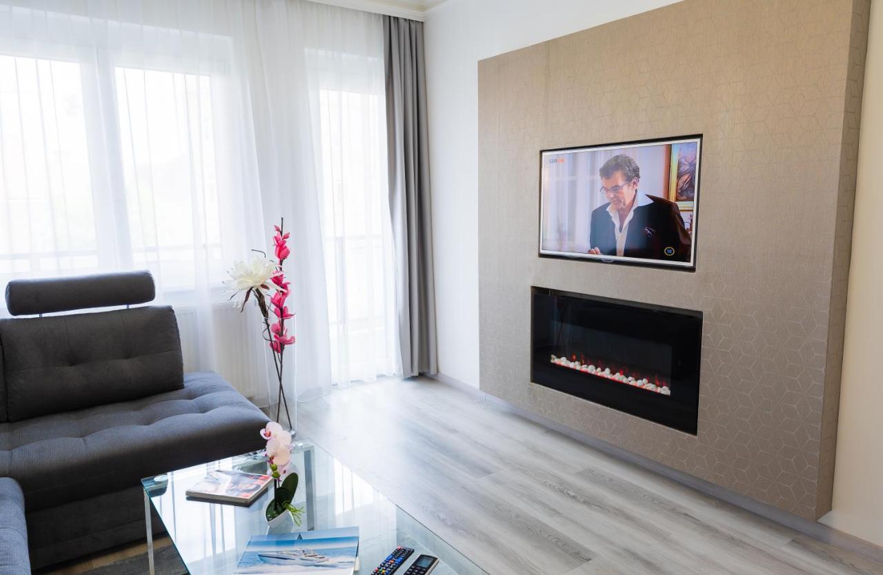 Central Residence Sopron Exterior photo