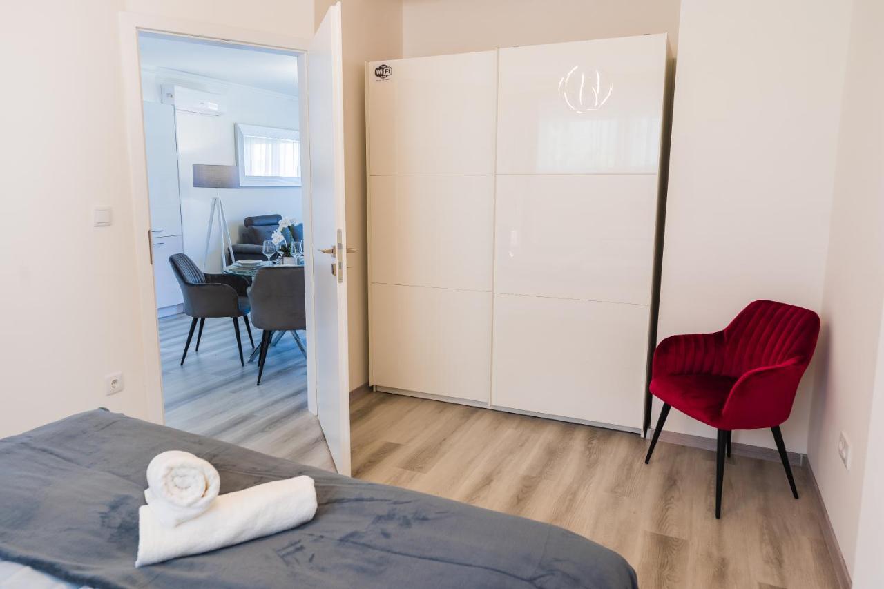 Central Residence Sopron Exterior photo