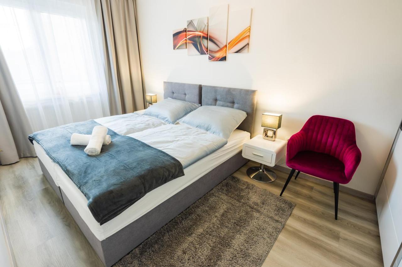 Central Residence Sopron Exterior photo